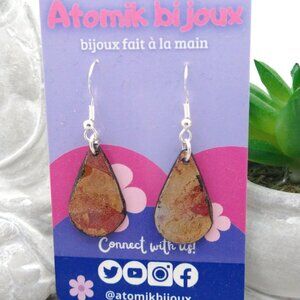 Handmade métal color mix polymer clay earrings. Boucles d'oreilles